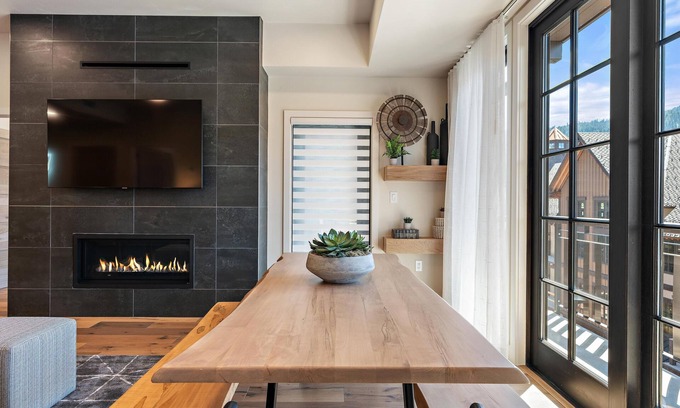 Tamarack Resort Condo | Inviting Murre 2BR Condo at Tamarack Resort with Spa & Pool
