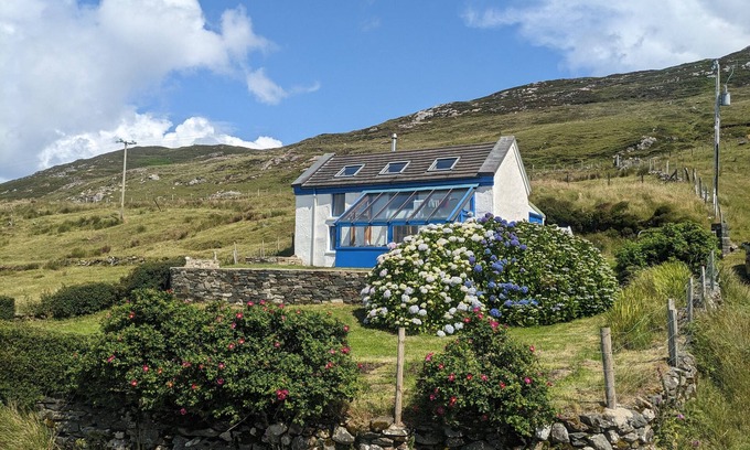 Renvyle Cottage | Scenic Connemara Cottage with Pet-Friendly Amenities