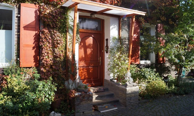 Langel Other | Charming Farmhouse in Cologne Porz with Scenic Rhine View