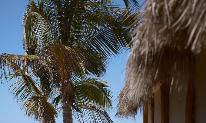 Quimixto Villa | Inviting Retreat for Adventurous Travelers by the Beach