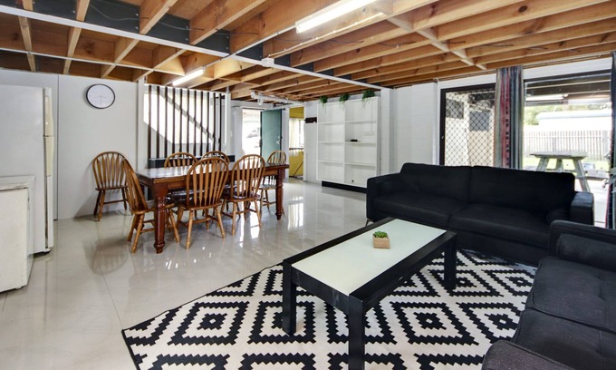 Hat Head House | Relaxing Beachfront Escape with Family-Friendly Amenities