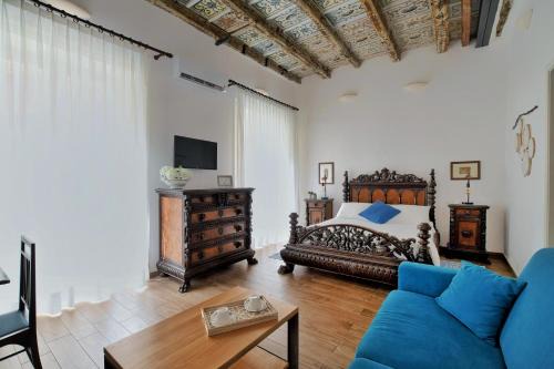Centro Storico Apartment | Family-Friendly Getaway at iFlat Palazzo Ragusi - Rated 9.7