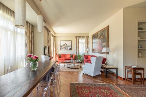 Flaminio Apartment | iFlat Penthouse Chic near Piazza del Popolo