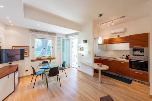 Quarto dei Mille Apartment | iFlat Un Nido nel Verde