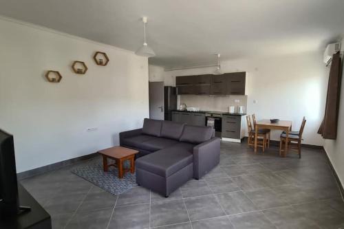 Igoumenitsa Apartment | Family-Friendly Igoumenitsa Apartment with High Guest Ratings