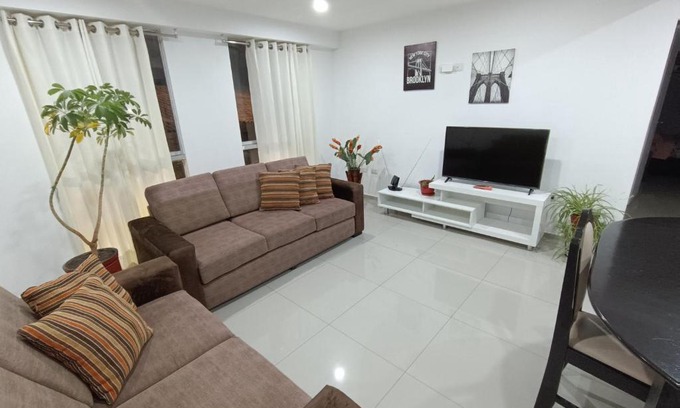 Cusco Historic Center Apartment | Inviting III Zaguan Aparta Hotel in Cusco - Family Friendly