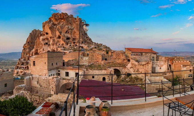 Uchisar Hotel | Guest Rated: 9.8 at Ikarus Cappadocia Hotel with Kitchen