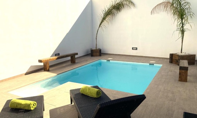 Ye House | Ikigai: Oceanfront Retreat with Pet-Friendly Amenities