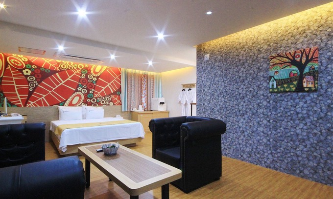 Iksan Hotel | Convenient Iksan Hue Drove-in Self Check-in Motel