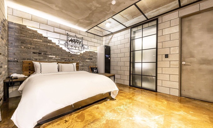 Yonggon Hotel | Eco-Friendly Iksan Mari: Family-Friendly Stay with Breakfast
