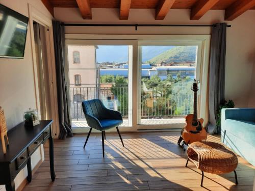 Fondi Bed & Breakfast | Experience Oceanfront Bliss at Il Beccaria Relais B&B