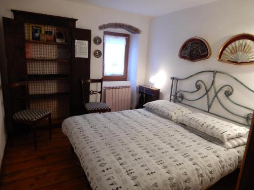 Fosdinovo House | Discover Il Borgo della Colomba: Pet-Friendly Retreat