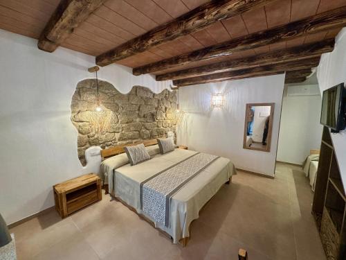 Santa Teresa di Gallura Hotel | Oceanfront Splendor at Il Busciolotto - Rated 9.4/10