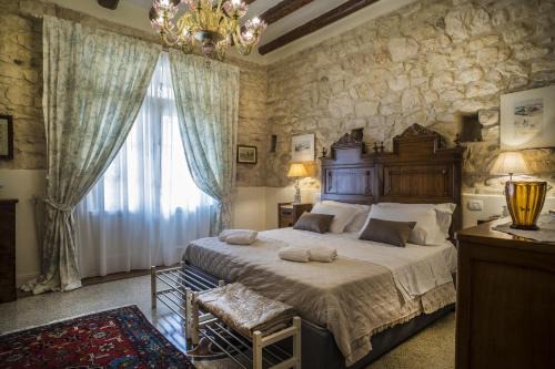 Est Apartment | Discover Il Calamaio: Pet & Child Friendly Retreat