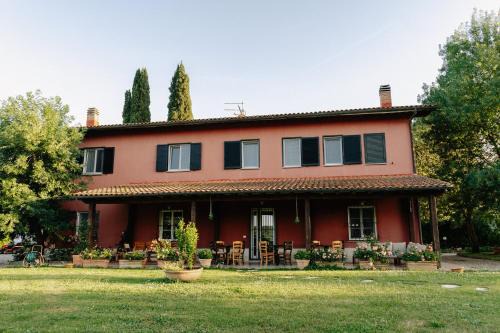 Montorsaio Apartment | Experience Il Casale delle Rose: Pet-Friendly Family Retreat