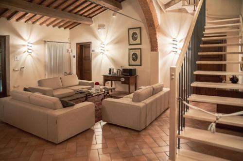Pontedera Bed & Breakfast | Relax at Il Casale di David: Pet-Friendly Retreat with Spa
