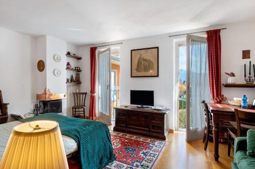Santa Maria Maggiore Apartment | Il Casale Rosa Di Santa Maria