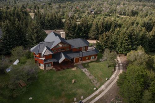 San Martin de los Andes Ski Chalet | Family-Friendly Retreat at Il Castello - 4-Star Comfort