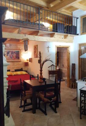 Merine House | Explore Il Castello te Lu Sannà: Family-Friendly Retreat