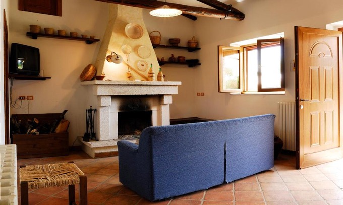 Viggiano Apartment | Discover Il Castelluccio: Family and Pet-Friendly Retreat