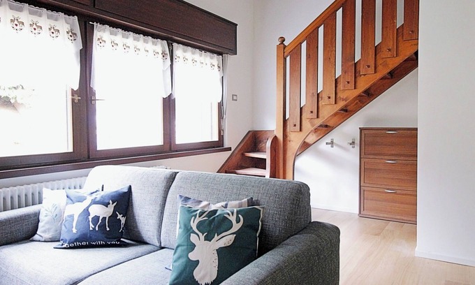 Cavalese Apartment | Discover Il Cervo: Family-Friendly Stay with Breakfast