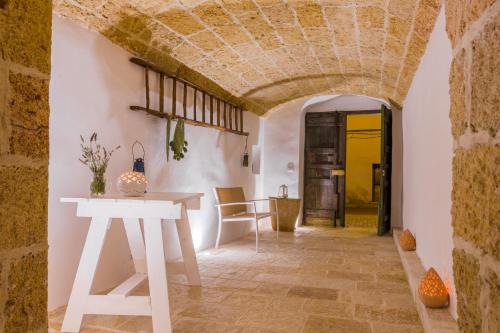 Morciano di Leuca Bed & Breakfast | Pet-Friendly Il Cortile dei Nonni with Ocean Views
