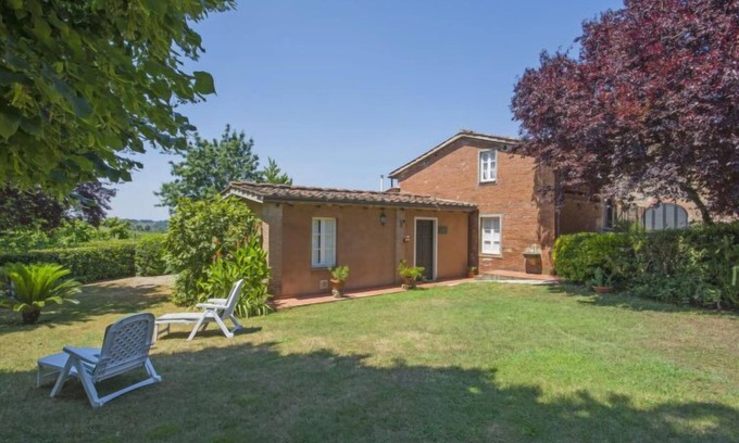 Pescia House | Experience Il Fienile del Colle: Oceanfront Oasis Awaits
