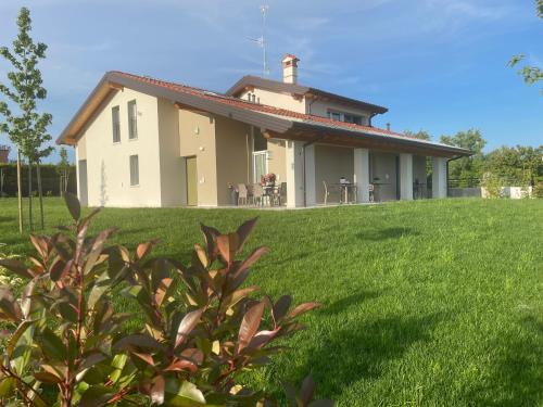 Colà Di Lazise Bed & Breakfast | Discover Il Fiore del Lago: Pet-Friendly Retreat, 9.8 Rated