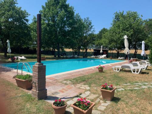 Castiglione del Lago House | Discover Il Forcone: Family-Friendly Retreat with Pool