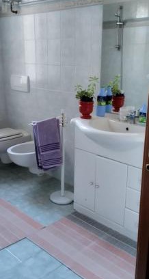 Comero Apartment | Pet-Friendly Getaway at Il Forno - Rated 7.8/10