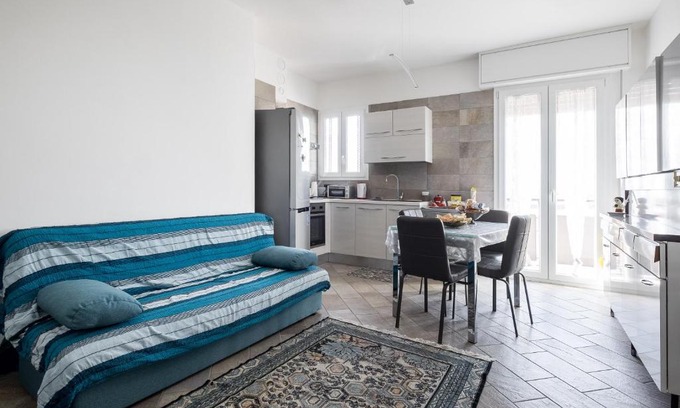 Bologna Fiere District Apartment | Discover Il Fortino dei Pinatti near Fiera & Parco Nord