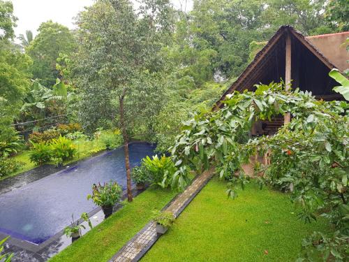 Sigiriya Hotel | Unforgettable Stay at il Frangipane with Pool & Breakfast