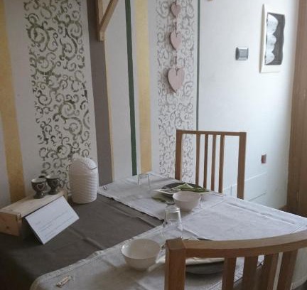 Valli del Pasubio Apartment | Book Edelweiss: Pet-Friendly Retreat with Breakfast Included