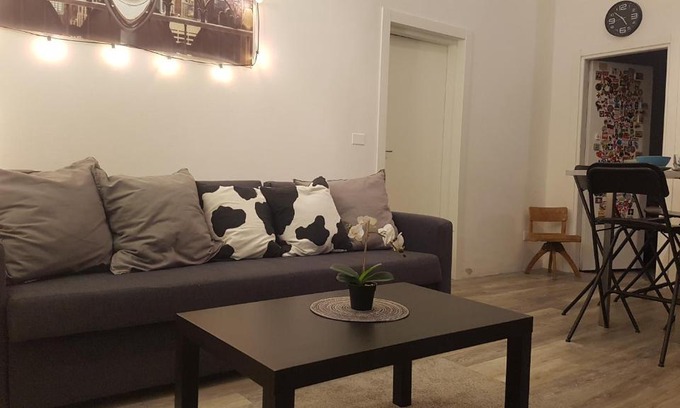 Calderara di Reno Bed & Breakfast | Exceptional Il Giardino Home: Family-Friendly with Breakfast