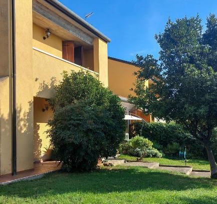 Susegana House | Discover Il Giardino di Cristina: Rated 9.3/10, Pet-Friendly