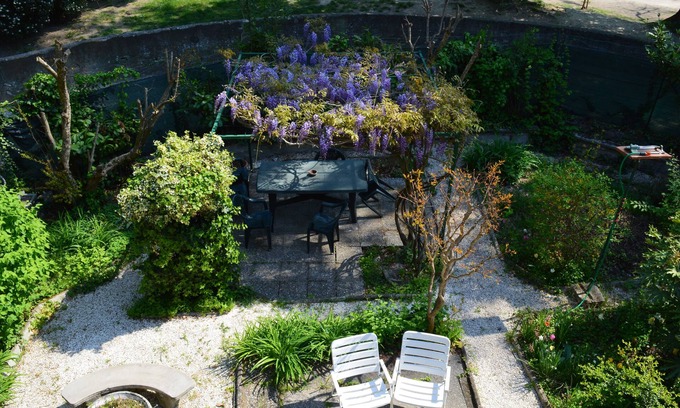 Saragozza-Porto House | Discover Il Giardino nel Parco R&B: 9/10 Guest Rated Retreat