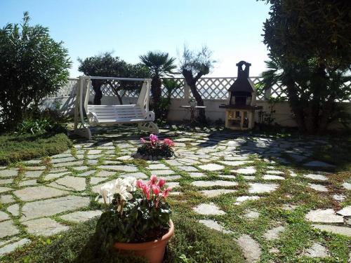 Riva Ligure Bed & Breakfast | Oceanfront Serenity at il giardino sul mare B&B, Rated 9.3