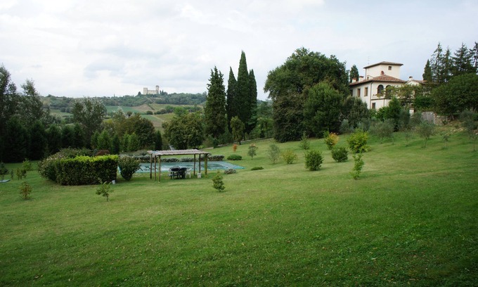 Ciliegi Villa | Experience Il Nibbio: A Historic Villa in Beautiful Tuscany
