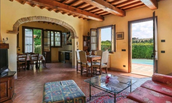 Sughera House | Pet-Friendly Il Nido Country House with Pool & Hot Tub