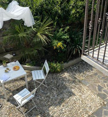 Pella House | Discover Il Nido di Ronco with Oceanfront Views