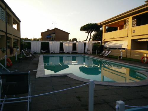 Cinquale Apartment | Discover Il Palco Residence: Oceanfront Retreat with Spa
