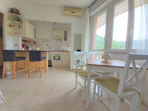 Recco Apartment | Pet-Friendly il Papavero: Family-Friendly with Breakfast