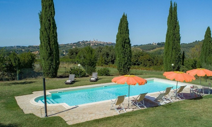 San Gimignano Villa | Discover Il Pascolo: Family-Friendly Retreat in Chianti