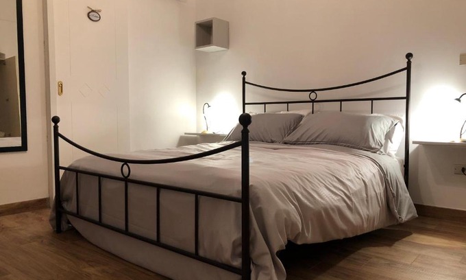 Castellaneta Apartment | Pet-Friendly Il Pendio: Guest Rated 9/10 with Breakfast