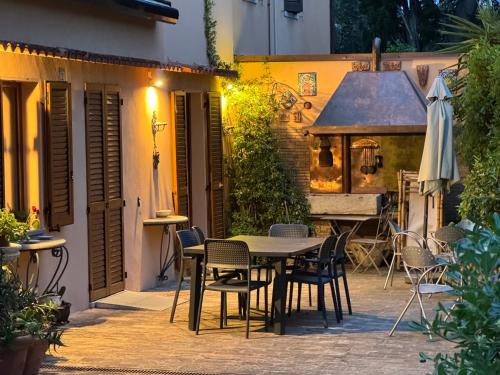 Santa Veneranda House | Discover Il Podere degli Ulivi: Pet & Child Friendly Retreat