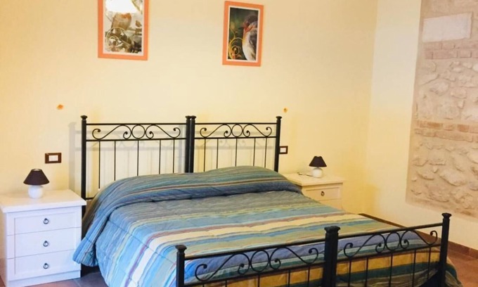 Pettorano sul Gizio Apartment | Relax at Il Poggio Dei Pettirossi with Family-Friendly Amenities