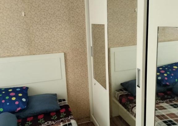 Cipete Utara Apartment | Pet-Friendly Retreat with Pool & Family Amenities - IL Property