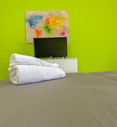 Gela House | Family-Friendly Retreat at Il Punto Giusto with Kitchen Access