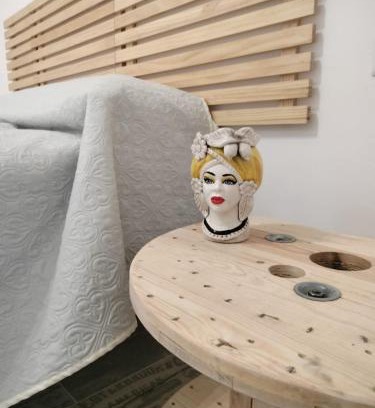 Torre Archirafi House | Il Regno delle due Sicilie: Family-Friendly Beach Retreat