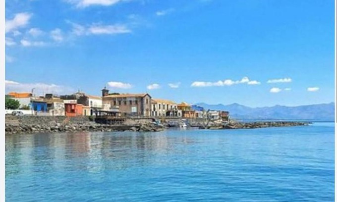 Torre Archirafi House | Discover Il Regno delle Due Sicilie: Ocean Views Await